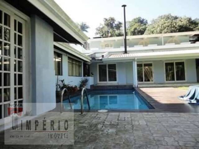 #114 - Casa em condomínio para Venda em Carapicuíba - SP