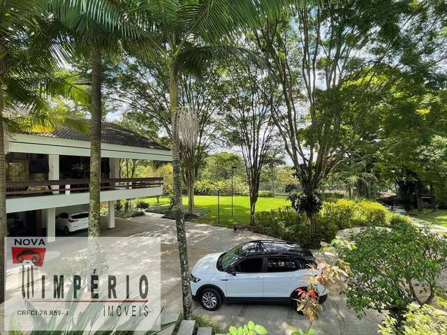 Mansão para Venda em Cotia - 5